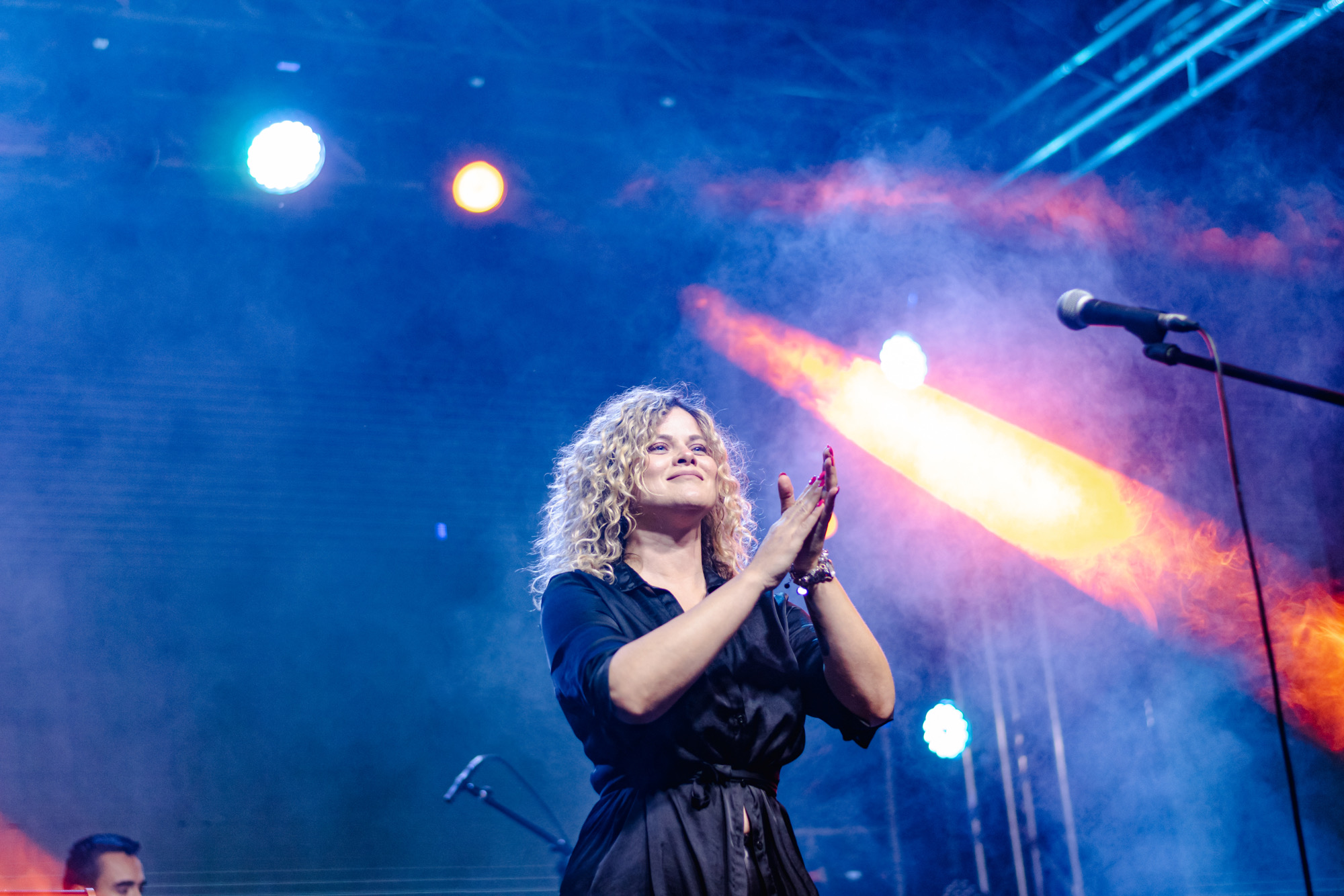 Dani Dimitrovska live — pyro show